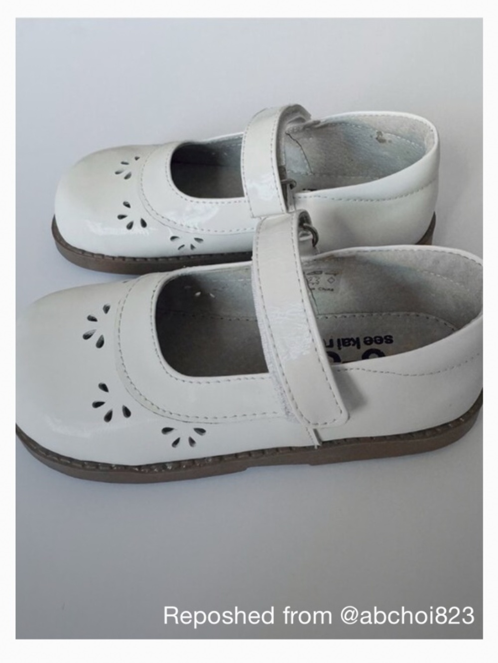 Toddler See Kai Run Mary Jane Mercer White Patent Leather Shoes size 9